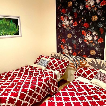 マドリード Sol Montera & Parking Tph Bed & Breakfast エクステリア 写真