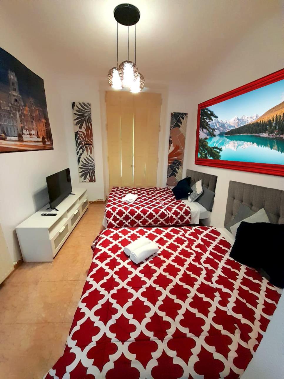 マドリード Sol Montera & Parking Tph Bed & Breakfast エクステリア 写真